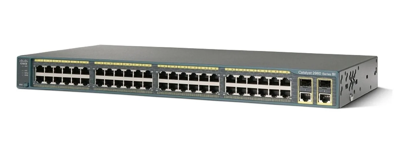 Switch cisco ۲۹۶۰S - 48TSL استوک